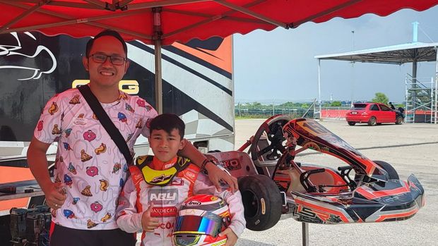 HUT ke-497 DKI Jakarta menjadi hari membahagiakan untuk pebalap cilik Abyan Aqila Kurniawan. Dia meraih penghargaan dari DPRD DKI Jakarta