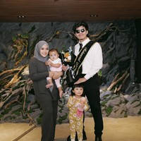 Sebelumnya Atta sempat putus sekolah karena fokus dengan bisnis jualan handphone serta menjadi konten kreator. Foto: Instagram/@attahalilintar