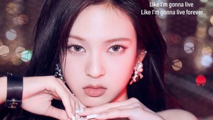 Chiquita menghadirkan sisi glamour dari BABYMONSTER lewat konsep ini. (Foto: dok. YG Entertainment)