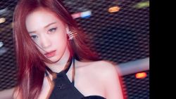 Foto-foto BABYMONSTER untuk Comeback FOREVER Foto-foto BABYMONSTER untuk Comeback FOREVER