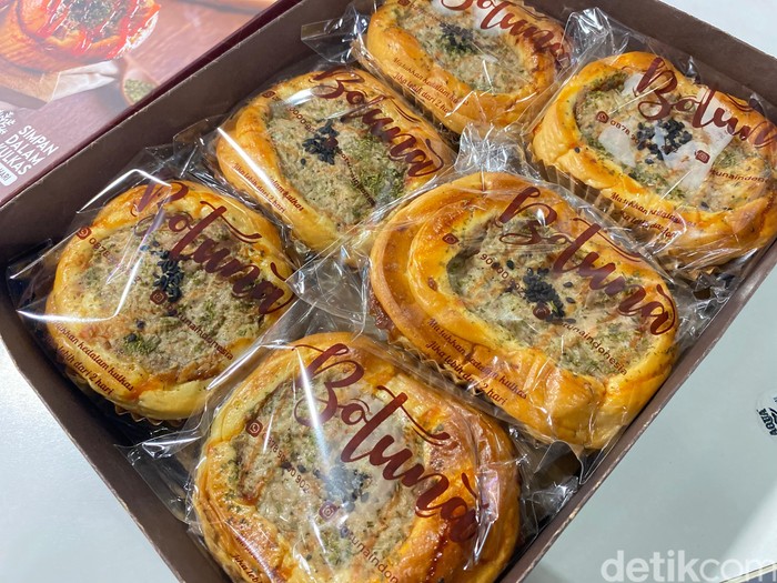 Botuna Bakehouse: sajikan roti abon tuna untuk oleh-oleh khas Jakarta
