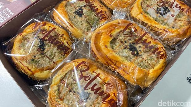 Botuna Bakehouse: sajikan roti abon tuna untuk oleh-oleh khas Jakarta
