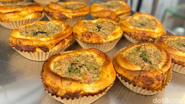 Roti Abon Tuna yang Gurih Nagih Buat Oleh-oleh dari Jakarta