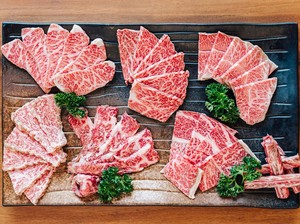 Selain Kobe, Ini 5 Jenis Daging Mahal yang Harganya Fantastis