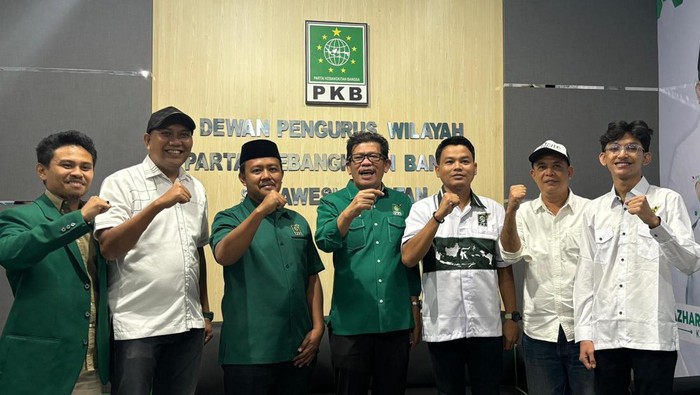 Anggota DPRD Bone, Sulawesi Selatan (Sulsel) dari fraksi PKB.