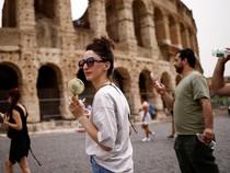 Gelombang Panas Sergap Roma, Wisatawan Kegerahan