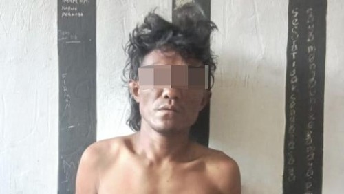 IW (25), penganiaya sopir di Dompu, NTB, ditangkap polisi seusai buron selama dua tahun. (Dok. Polsek Manggelewa)
