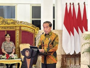 Jokowi Pimpin Sidang Kabinet Paripurna, Bicara Lagi soal Ekonomi Dunia Sulit
