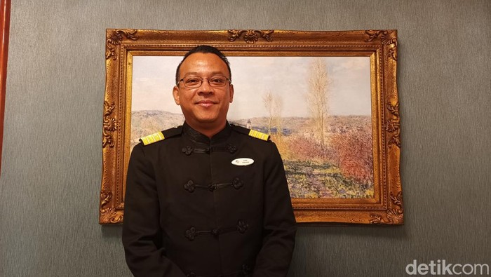 Juna Sebayang, Food and Beverage Director Resorts World One.
