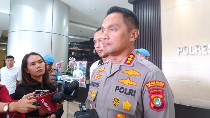 Kapolres Jakarta Barat Kombes M Syahduddi