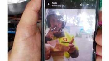 Kesialan bertubi seorang penjual tempe mendoan. Foto: X/txtdarionlshop