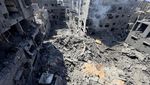 Luluh Lantak Kamp Pengungsi Al-Shati Dibombardir Israel