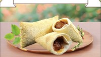 Kenikmatan Cireng Keraton tidak perlu diragukan lagi. Harganya memang cukup mahal, Rp 8 ribu/pcs. Namun, isinya padat dan teksturnya kenyal renyah. Variannya juga beragam, ada ayam teriyaki sampai pizza. Foto : Instagram @cirengkeratonbandung
