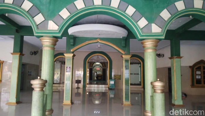 Masjid Sunan Gunung Jati (Garmini) Kota Cirebon.