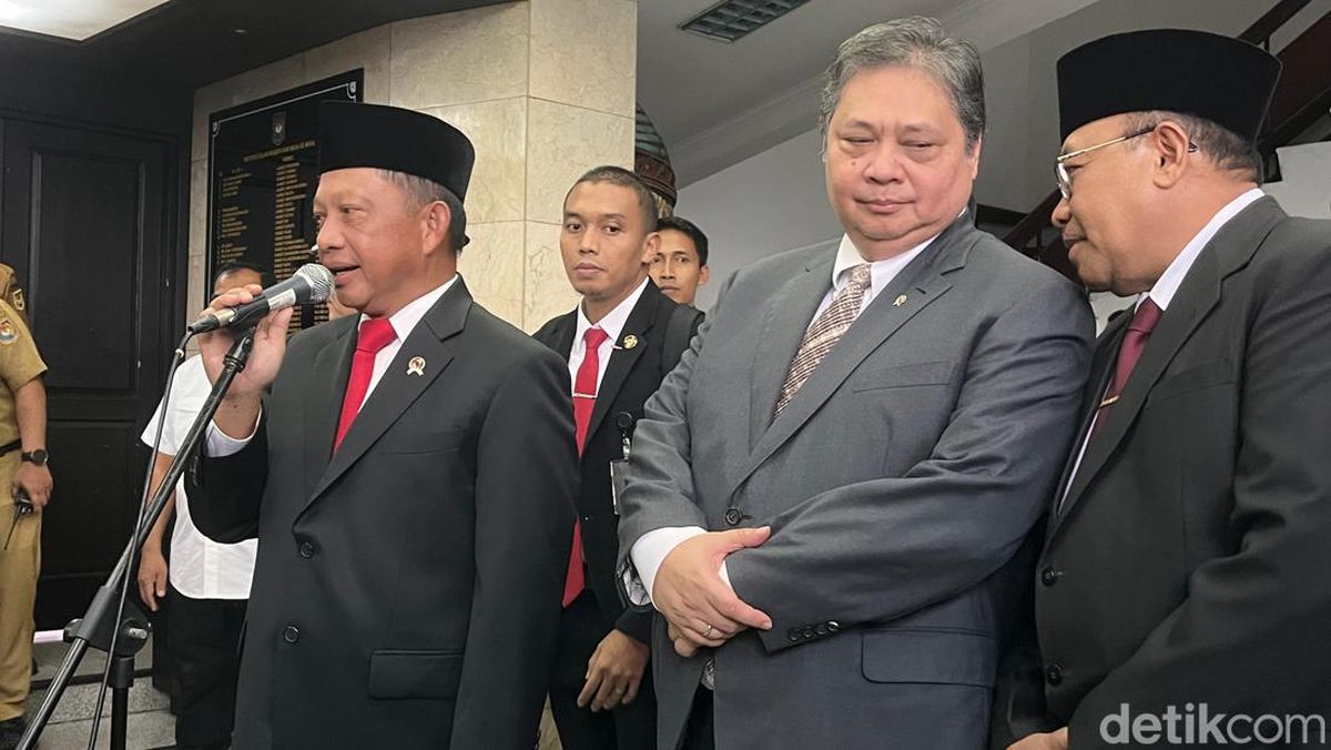 Jinsiy skeletlari video klip