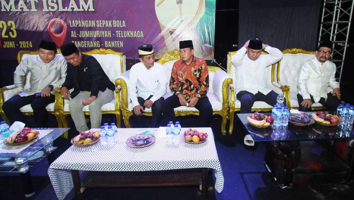 Meriahnya Festival Tabuh Bedug di Tangerang Bakal Calon Bupati Tangerang Moch. Maesyal Rasyid membuka Festival Tabuh Bedug Ikrama Ke-2 di Kecamatan Teluknaga, Kabupaten Tangerang Minggu (23/6/2024).