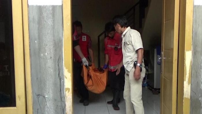 Pembunuhan mantan istri di Surabaya