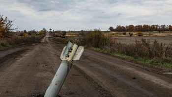 Karya Lenka Klicperová, raih Gold di kategori Photojournalism. Ukraina telah membela diri terhadap agresi Rusia selama dua tahun. Ribuan tentara dan warga sipil membayar harga yang mengerikan untuk kebebasan mereka. Tetapi mereka masih berkelahi. Foto: 1839 Awards