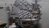 Kedatangan kapal induk AS ini juga terjadi setelah para pemimpin ketiga negara yang bersekutu, dalam pertemuan puncak Camp David pada Agustus 2023 lalu, sepakat untuk menggelar latihan militer tahunan.