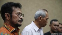 SYL mengatakan dirinya pernah diperiksa penyidik KPK untuk terdakwa Kasdi dan Hatta. SYL kemudian diambil sumpah dalam persidangan. Kasdi Subagyono dan Muhammad Hatta juga telah diperiksa sebagai saksi mahkota dalam sidang lanjutan kasus gratifikasi dan pemerasan. Persidangan itu digelar pada Rabu (19/6) lalu.