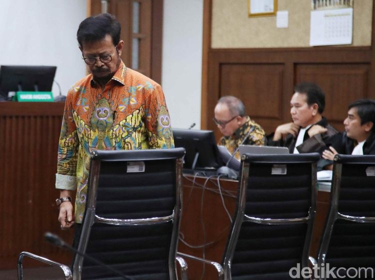 Potret SYL Diperiksa sebagai Saksi Mahkota Kasus Gratifikasi-Pemerasan