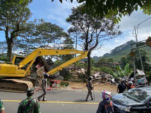 Sempat Macet Imbas Relokasi PKL, Kini Jalur Puncak Lancar