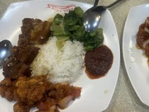 Turis Indonesia Bingung Harga Nasi Campur Rp 250 Ribu di Singapura