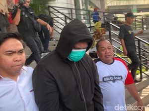 Ustaz Derry Sulaiman Sudah Curiga Virgoun Pemakai Narkoba