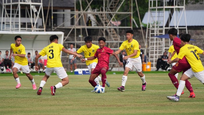 Laga Brunei Darussalam melawan Myanmar di Piala AFF U-16 2024 Indonesia, di Stadion Sriwedari, Kota Solo, Selasa (25/6/2024).