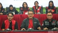 PDIP juga akan mengundang sejumlah artis dalam penutupan peringatan Bulan Bung Karno. Para artis yang diundang itu berasal dari lintas generasi.