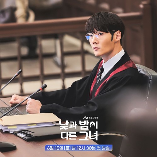 Choi Jin Hyuk di drama Korea Miss Night and DayChoi Jin Hyuk