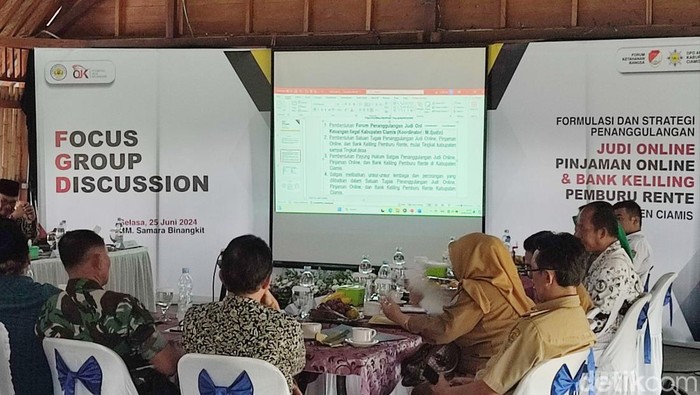 FGD pembentukan Forum Penanggulangan Judi Online dan Keuangan Ilegal Ciamis.