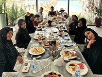 Geni Faruk Kompak Kulineran Bareng Gen Halilintar di Jeddah