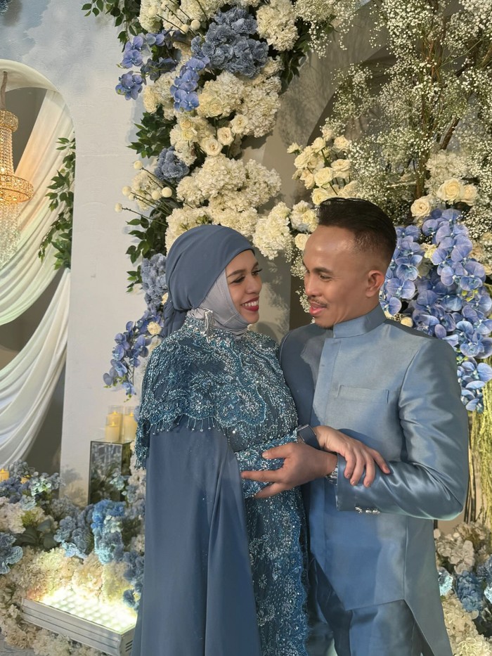 Geni Faruk Kompak Kulineran Bareng Gen Halilintar di Jeddah Geni Faruk Kompak Kulineran Bareng Gen Halilintar di Jeddah