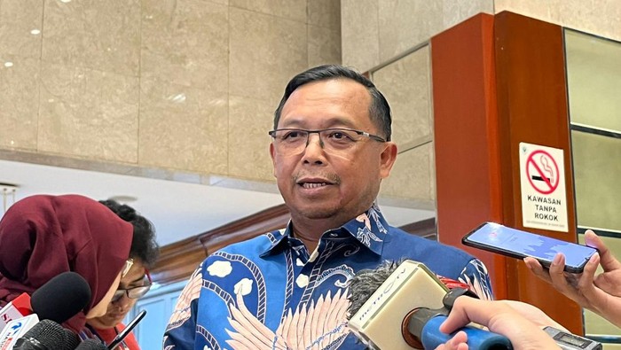 Kepala BPOPKK Partai Demokrat (PD), Herman Khaeron, di kompleks parlemen Senayan, Jakarta Pusat, Selasa (25/6/2024).