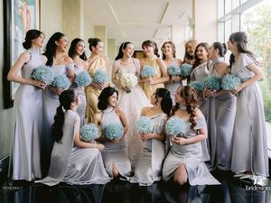7 Potret Bridesmaid di Pernikahan Beby Tsabina, Mewah Bergaun Silver