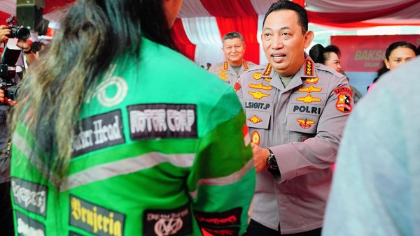 Kapolri Lepas 315.718 Paket Sembako untuk Warga Jelang HUT ke-78 Bhayangkara