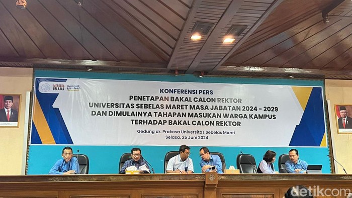 Majelis Wali Amanat (MWA) UNS menggelar jumpa pers terkait pemilihan rektor di Gedung Prakosa, Selasa (25/6/2024).