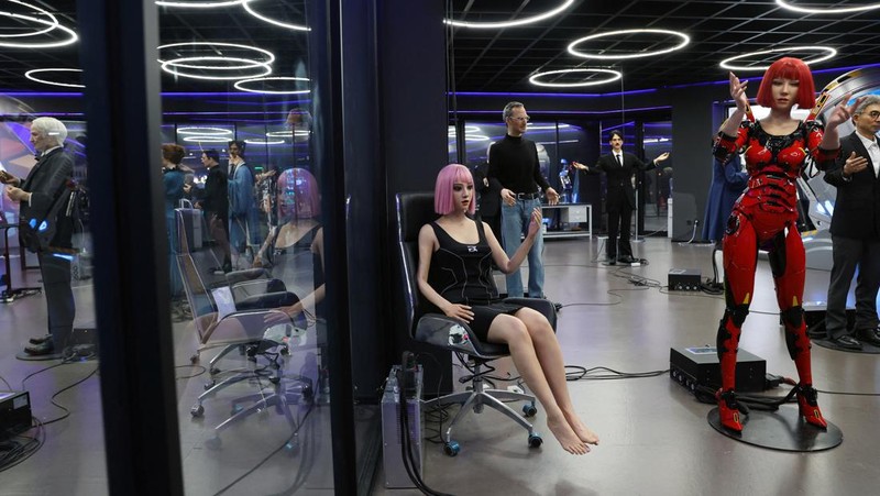 Employees work at the office of humanoid robots developer Ex-Robots in Dalian, Liaoning province, China June 6, 2024. REUTERS/Florence Lo