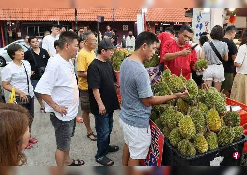 Musim Durian! 200 Kilogram Durian di Kedai Singapura Ludes dalam 1 Jam