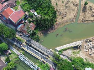 Penampakan Proyek Pengendali Banjir Rob di Padang