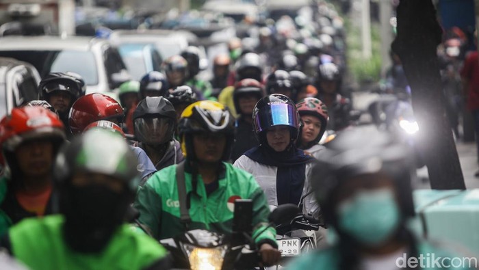 Kemacetan Pagi di Manggarai Lumpuhkan Lalu Lintas, Termasuk Bus Transjakarta