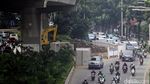 Penampakan Macetnya Jalan Satrio Jaksel Imbas Galian Gorong-gorong
