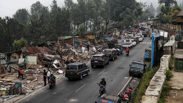Penggusuran PKL Puncak