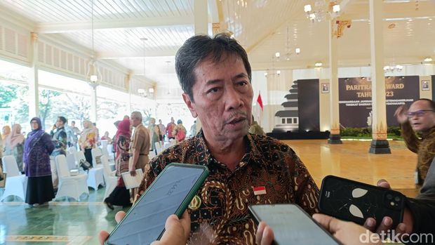 Penjabat (Pj) Wali Kota Jogja, Sugeng Purwanto saat ditemui di Bangsal Kepatihan, Kantor Gubernur DIY, Selasa (25/6/2024).