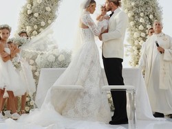 Potret Pernikahan Eks Kiper Liverpool Loris Karius dengan Presenter Olahraga