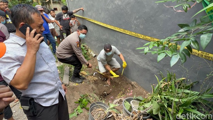 Balita Kediri Ditemukan Meninggal dan Dikubur Sembunyi-sembunyi, Polisi Turun Tangan