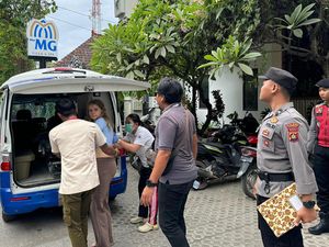Diduga Terpengaruh Obat, WN Swiss Linglung di Kamar Vila Nusa Penida