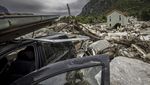 Potret Sisa-sisa Banjir Bandang yang Menerjang Swiss