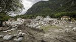 Potret Sisa-sisa Banjir Bandang yang Menerjang Swiss